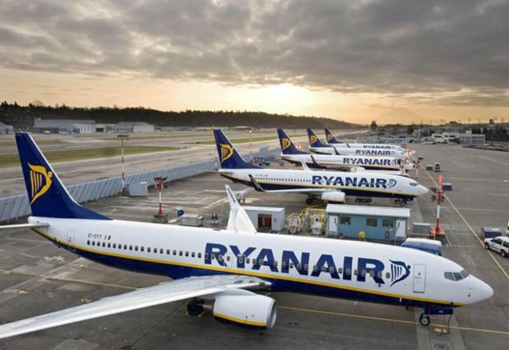 Ryanair declară cel mai mare profit înregistrat vreodată în sezonul de vară