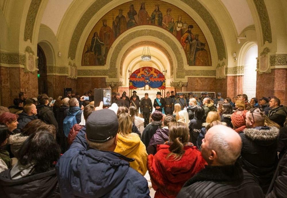  Record de vizitatori de Ziua Națională a României la Muzeul Naţional al Unirii Alba Iulia