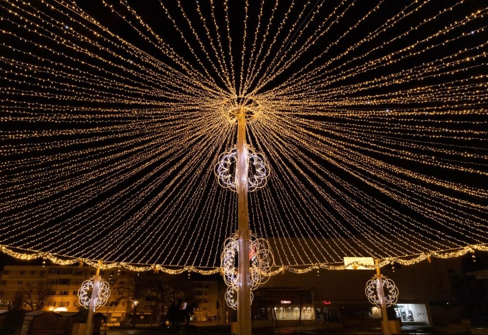 Iluminatul festiv se lasă așteptat la Alba Iulia
