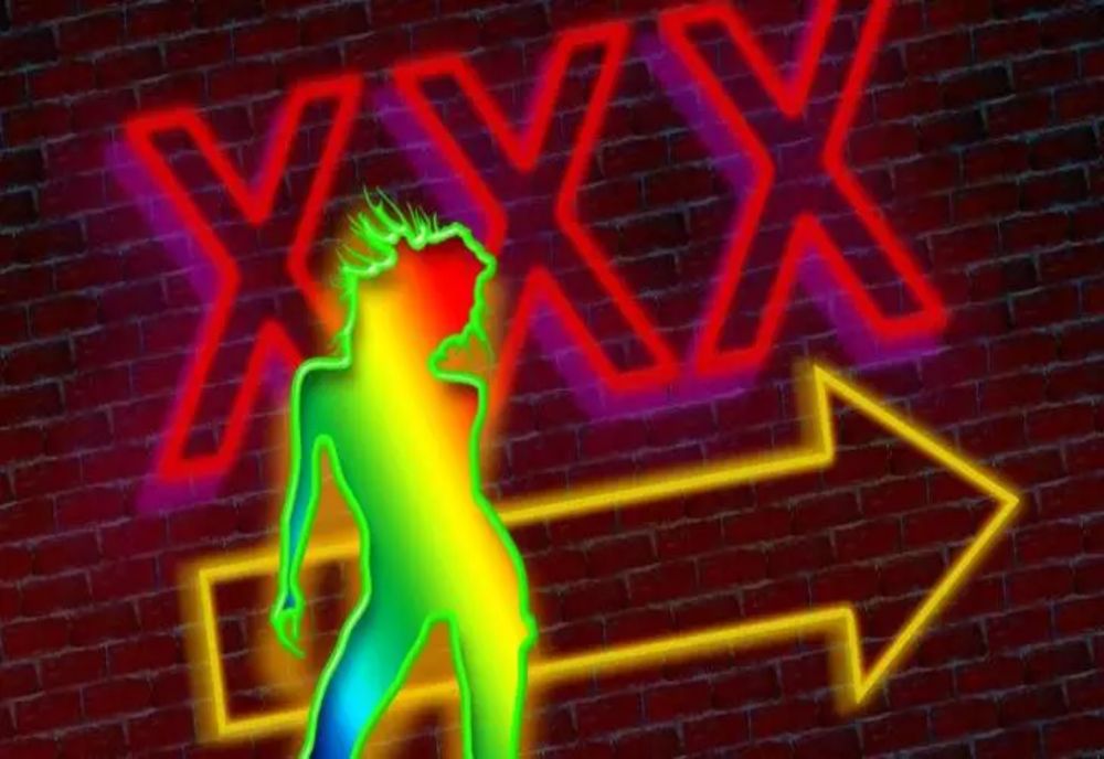 Fostul primar din Abrud, implicat într-un bordel clandestin cu prostituate minore. Șase persoane, trimise în judecată de DIICOT