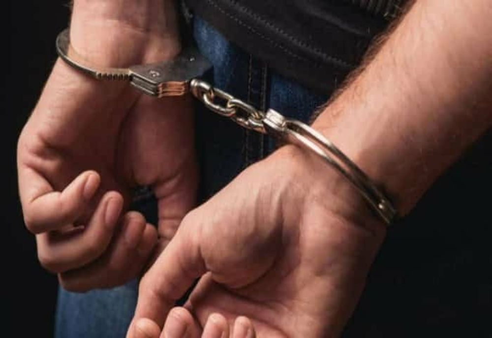 O familie a fost prădată de un hoț, de suma de 4 mii de euro