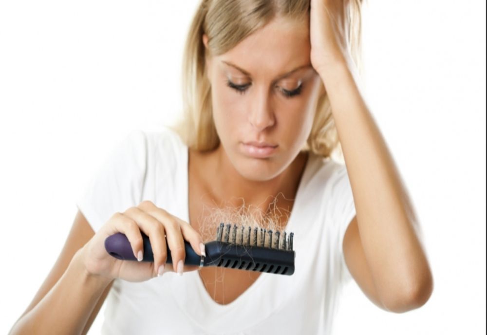 Cinci măști de păr cu ulei de ricin. Încearcă-le și tu și vei avea un păr mai sănătos și mai mătăsos!