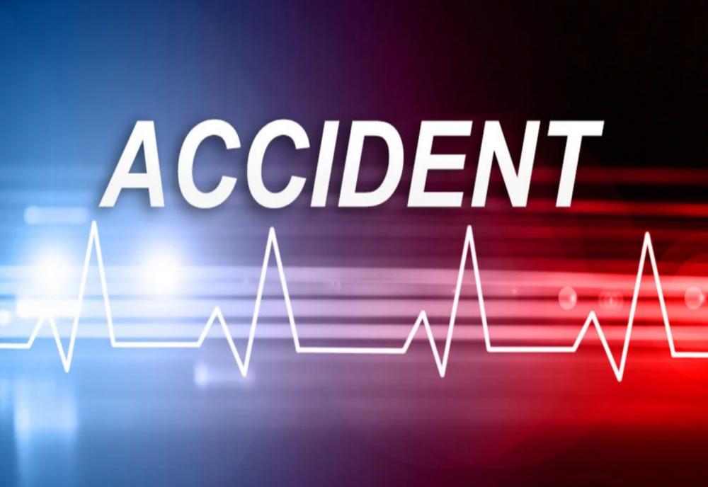 Motociclist luat pe capotă de o șoferiță de 23 de ani