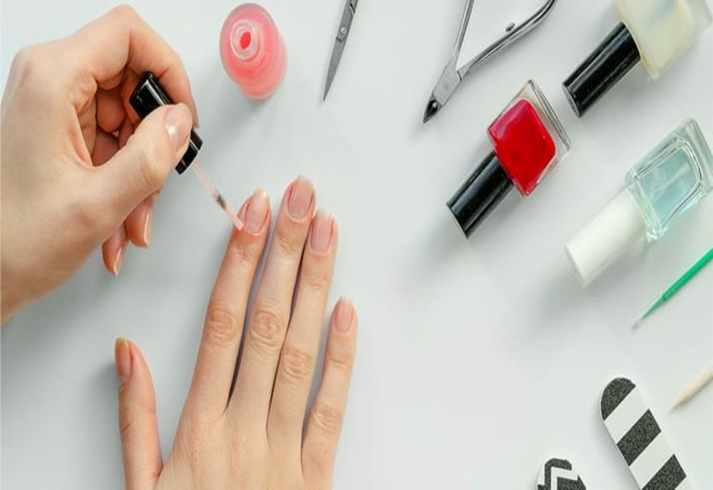 Semnul de pe unghii care dezvăluie prezența cancerului în organism