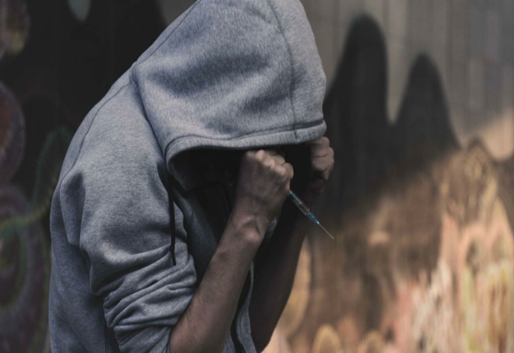 Droguri pentru VIP-uri, dosare rămase în stand-by. Cazul aberant al "jurnalistului-justițiar" Mihai Munteanu: prins drogat la volan, uitat de procurori