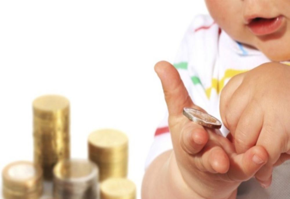 Alocația de stat pentru copii va fi indexată anual cu rata medie a inflației. De astăzi este lege