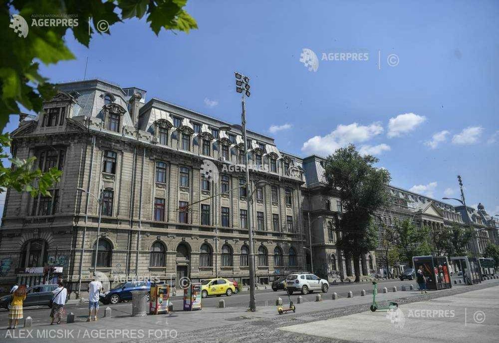 Universitatea din Bucureşti: Aproape 8.000 de locuri la buget sunt scoase la concurs în sesiunea de vară a admiterii