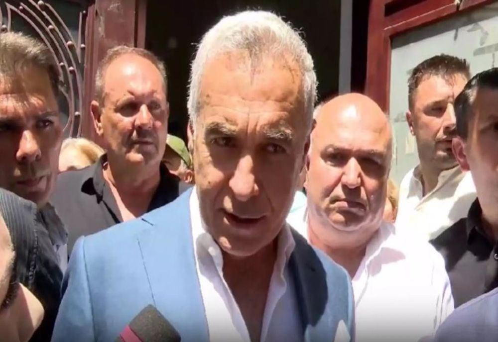 JUDECĂTORII DECID DACĂ GEORGESCU RĂMÂNE SUB CONTROL JUDICIAR. SURSE: PROCURORII PREGĂTESC NOI AUDIERI ÎN DOSARELE LIDERULUI SUVERANIST 