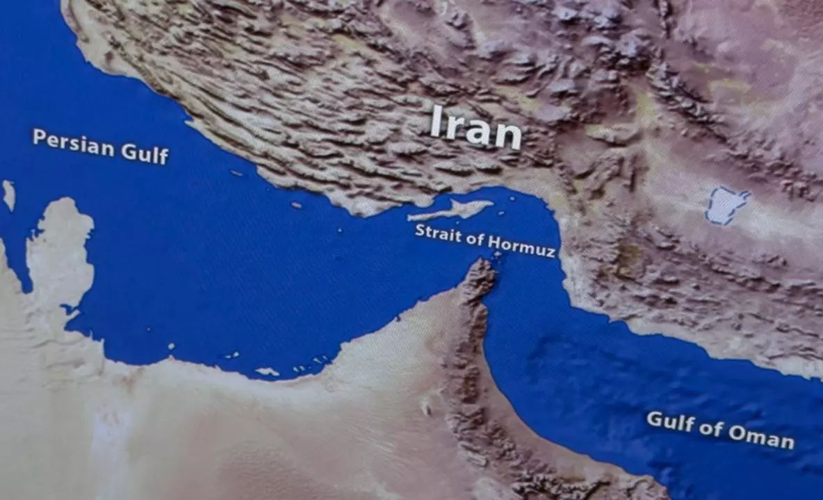 Tensiuni în Golful Persic: Gardienii Revoluţiei anunţă că au „controlul total” asupra Strâmtorii Ormuz