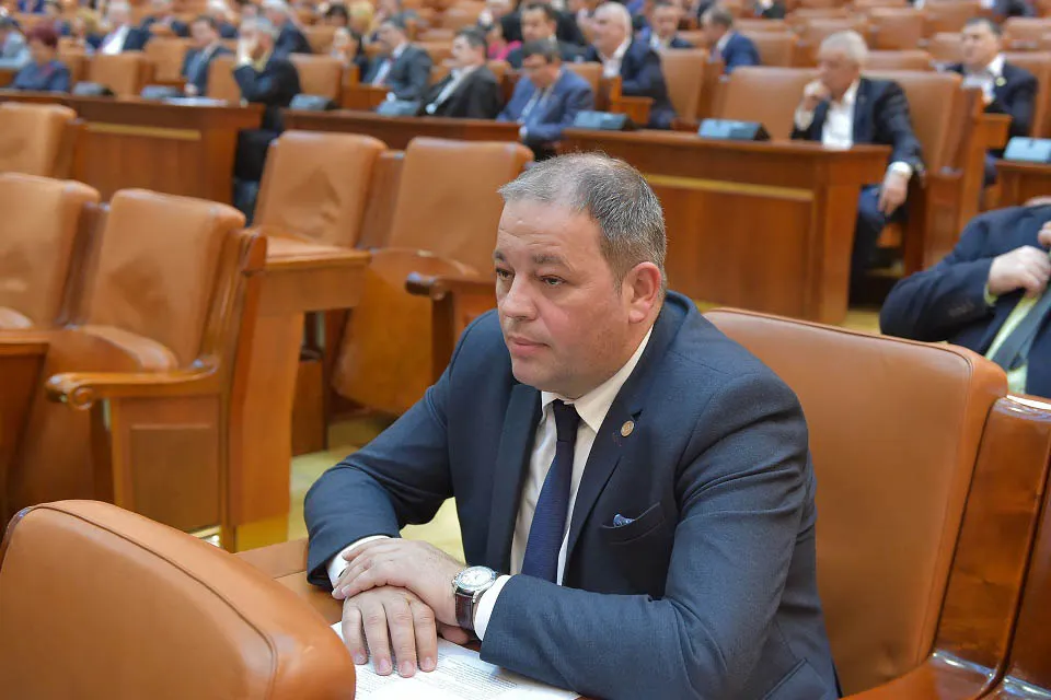 claudiu-racuci-parlament-mar-2017
