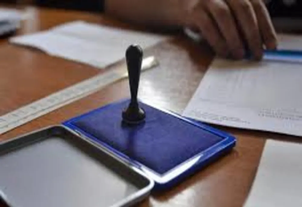 Alegeri sumbre. Doi români și-au găsit sfârșitul la secția de vot. Mister major