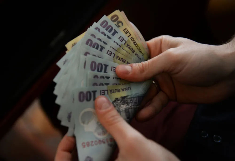 Analiză Economică :  A doua ședință de apreciere pentru leu