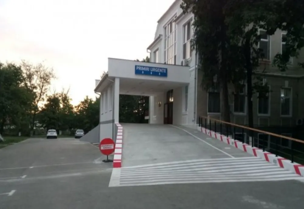 Focar de COVID 19 la Spitalul Municipal Sebeș. Amenzi de peste 50.000 lei și o secție închisă temporar pentru deficențele constatate de inspectorii DSP