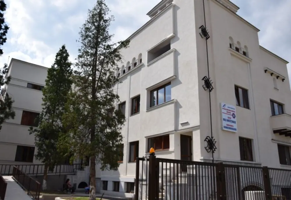 Rată mare de vindecare a bolnavilor cu COVID 19 la secția de Boli Infecțioase a Spitalului Județean de Urgență. Cel mai tânăr pacient vindecat este o fetiță în vârstă de 5 ani 