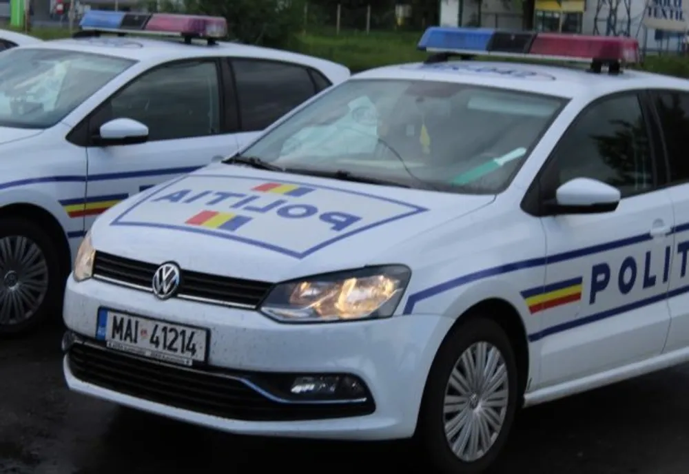 S-a urcat la volan fără permis de conducere, a provocat un accident rutier și a refuzat testarea cu alcooltestul