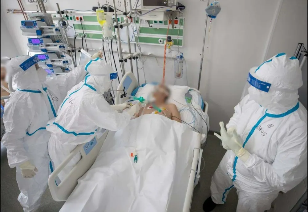 Soţ şi soţie din Alba, morţi de Covid în aceeaşi zi. Cei doi erau internaţi în spital de 12 zile