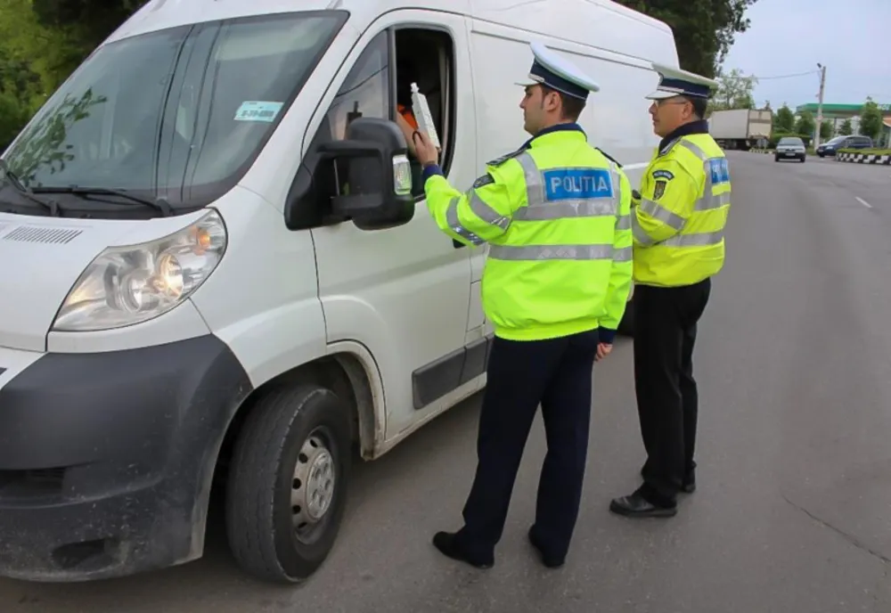 Polițiștii, cu ochii pe transportatori