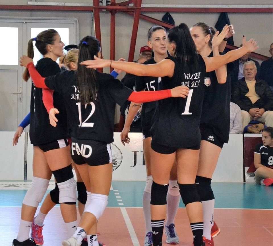 voleialbablajvictoriedebut