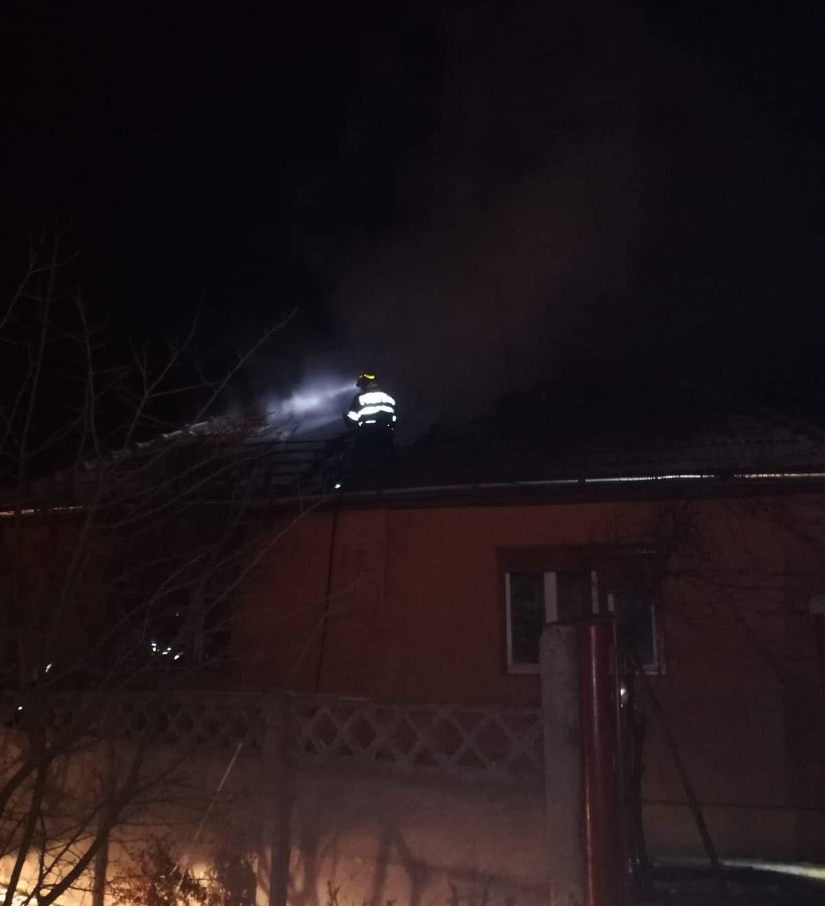 48419067_921264174744475_1112867683281403904_n