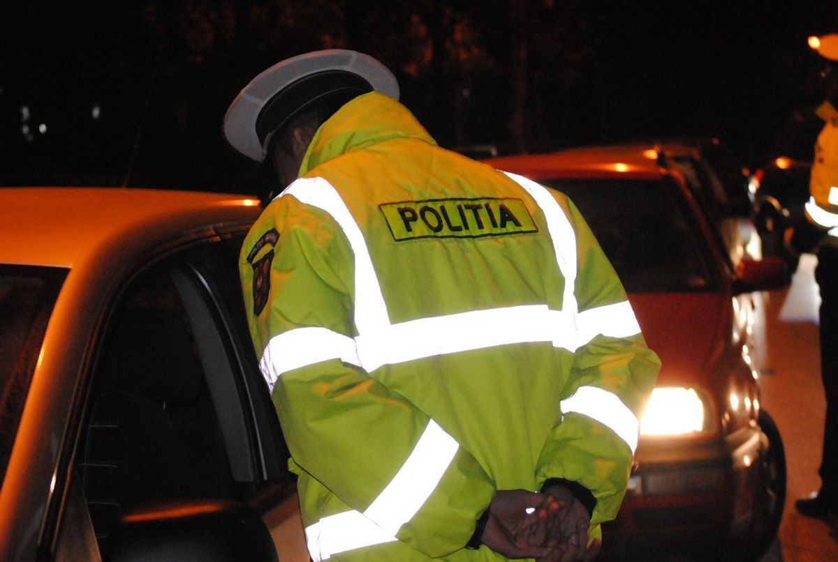 politisti-legitimate