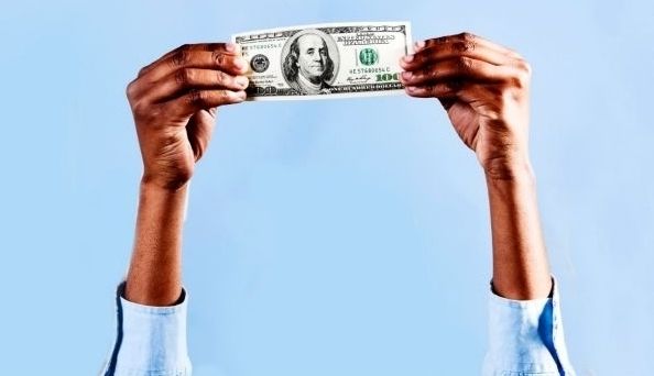 dolar_45776543356789975433_47414000