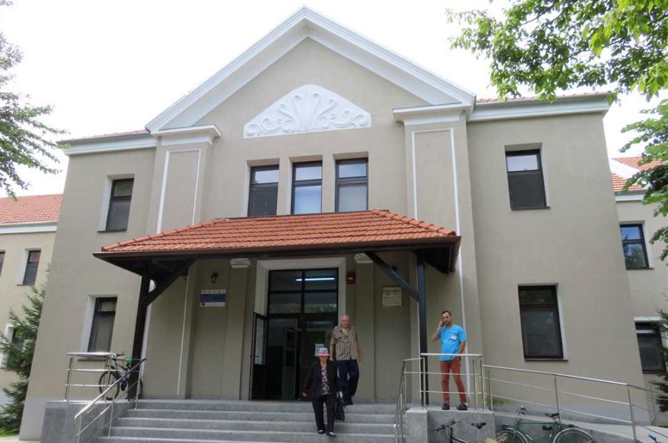 Foto2-Ambulatoriu-Cugir