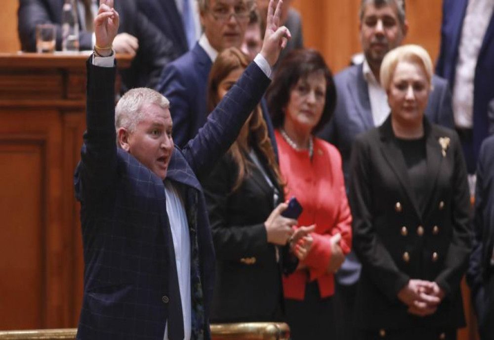  Viorica Dăncilă anunţă că PSD va depune o moţiune de cenzură împotriva Guvernului Orban 