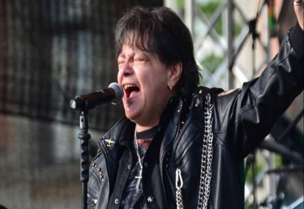  A murit Leo Iorga, fostul solist al trupei Compact, la vârsta de 54 de ani 