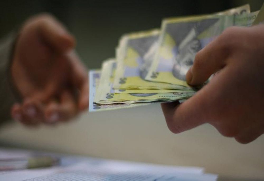  Ce se va întâmpla cu salariul minim pe care Guvernul Dăncilă l-a pasat Guvernului Orban 