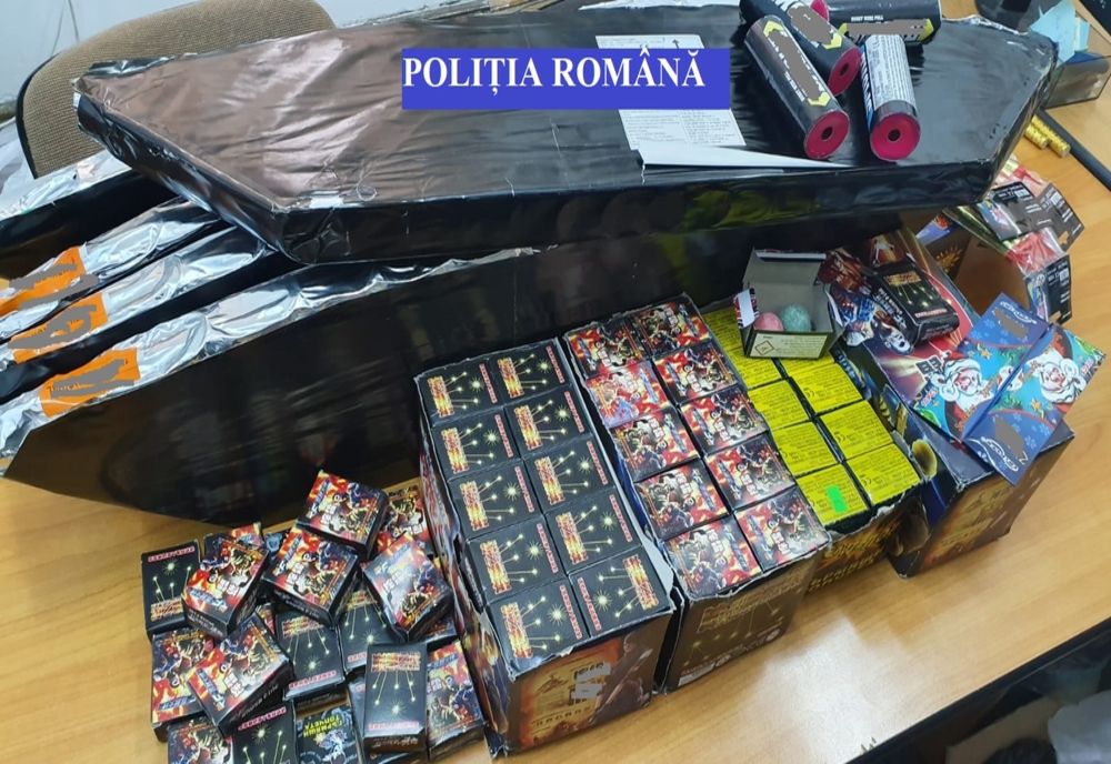 Peste 50 de kilograme de obiecte pirotehnice confiscate de la debutul acțiunii Foc de artificii 2019