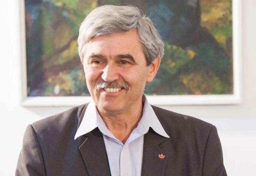 100% TU DECIZI! Marton Arpad, deputatul UDMR înfrățit în rele cu pesediștii. Alesul cuplat bine la banul public