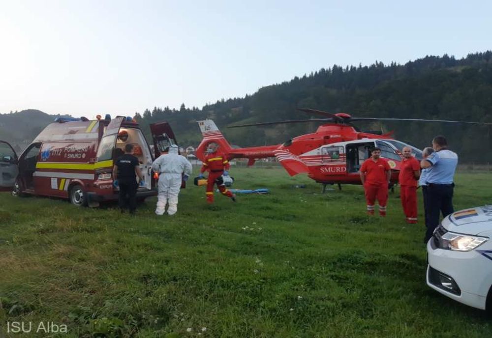 Copil de șase ani în stare gravă, după ce a fost lovit de o mașină