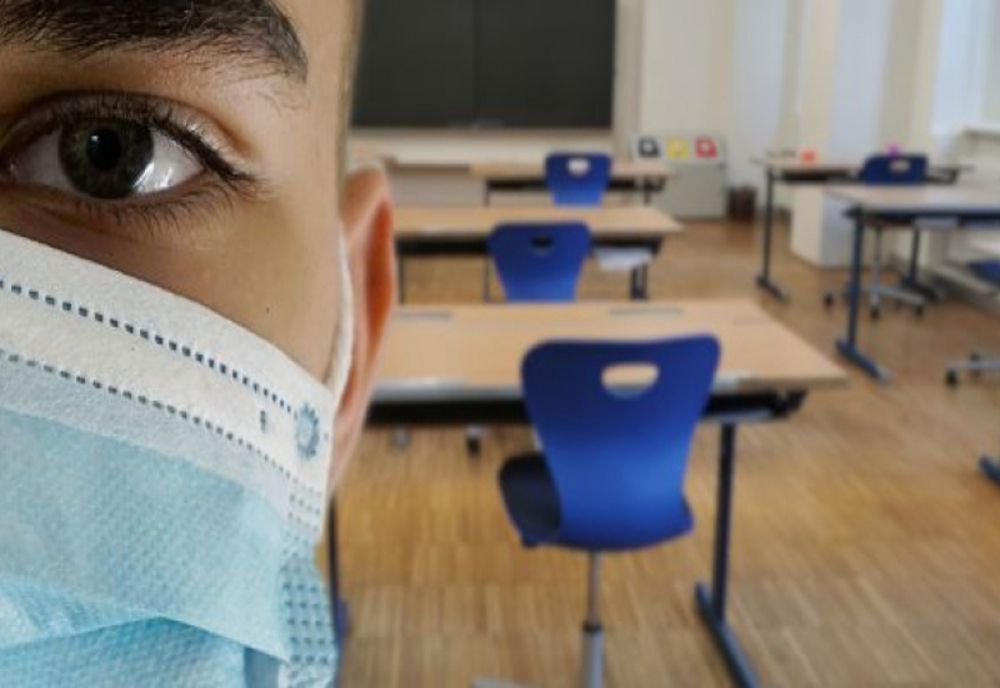 Alba Iulia: s-au închis restaurantele, elevii vor învăța doar online, iar masca devine obligatorie!