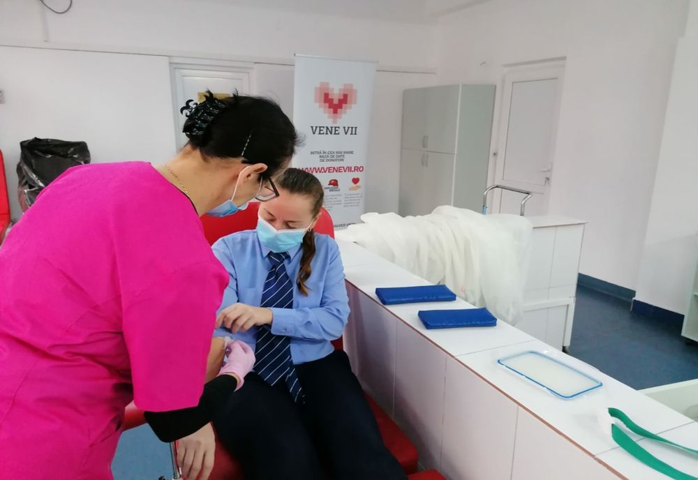 Solidaritate în pandemie. Polițiștii din Alba au donat plasmă