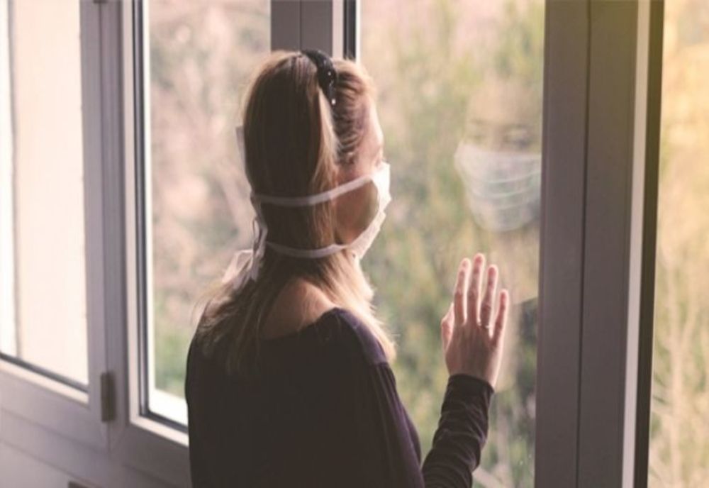 Dosar penal pentru o femeie care a plecat din izolare