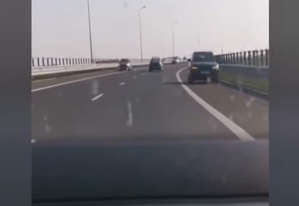 Locuitorii din mai multe localităţi de pe DN1 au sărbătorit cu şampanie de bucurie că au scăpat de aglomeraţie după deschiderea traficului pe autostrada A10, între Alba Iulia şi Aiud