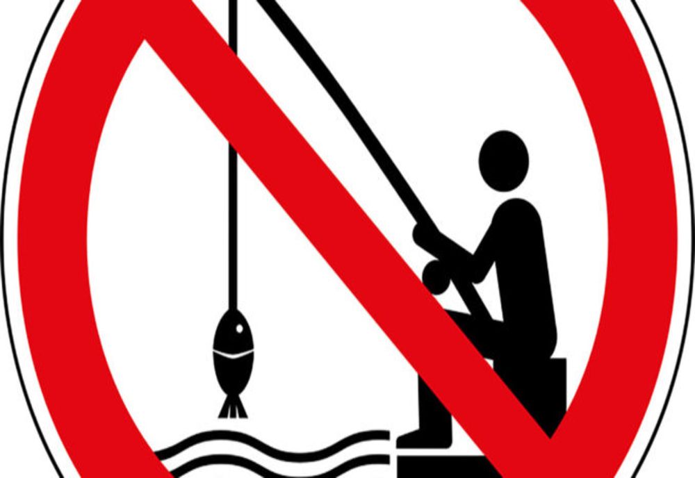 Cercetat pentru braconaj piscicol