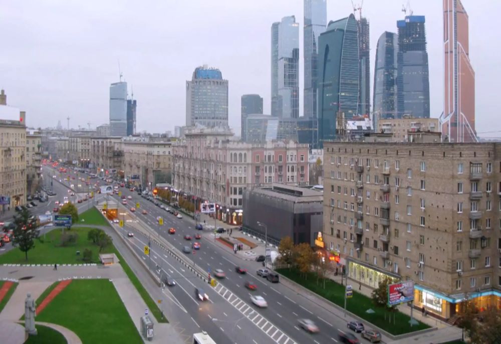 Efect neașteptat al războiului din Ucraina - Ce se întâmplă cu mașinile din Rusia - Producătorii sunt disperați