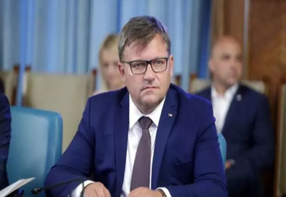 Marius Budăi anunţă creşterea salariului minim la 3.000 de lei 