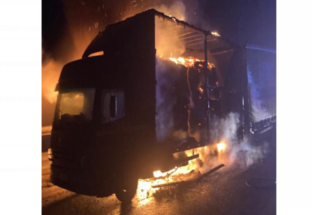 Incendiu la un autocamion pe A10, la ieșirea din Decea