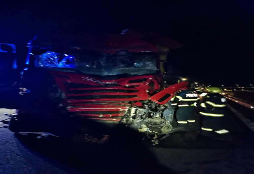 Accident la ieșirea de pe A10! Au fost implicate două TIR-uri