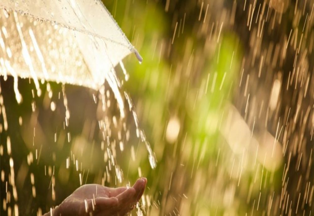 Temperaturi mai SCĂZUTE față de normalele perioadei, în următoarele două săptămâni. Cum va fi vremea de 1 mai - Anunțul meteorologilor