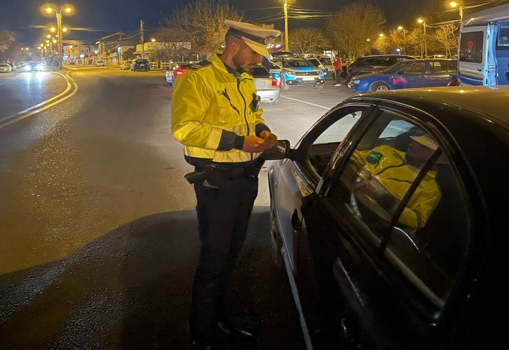 Tânăr, în arest, după ce a fost prins conducând fără permis de două ori într-o săptămână