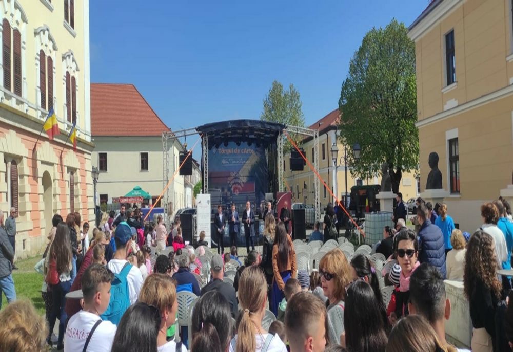 Activități preventive la Târgul de cArte Alba Transilvana