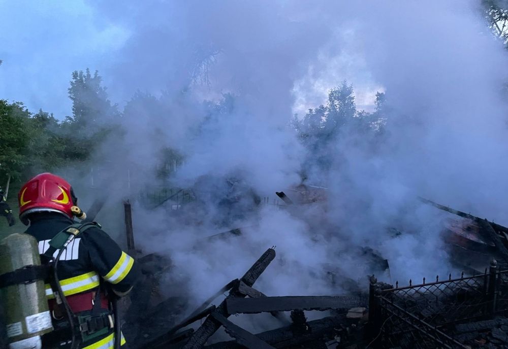 Anexă gospodărească făcută scrum în Ocna Mureș