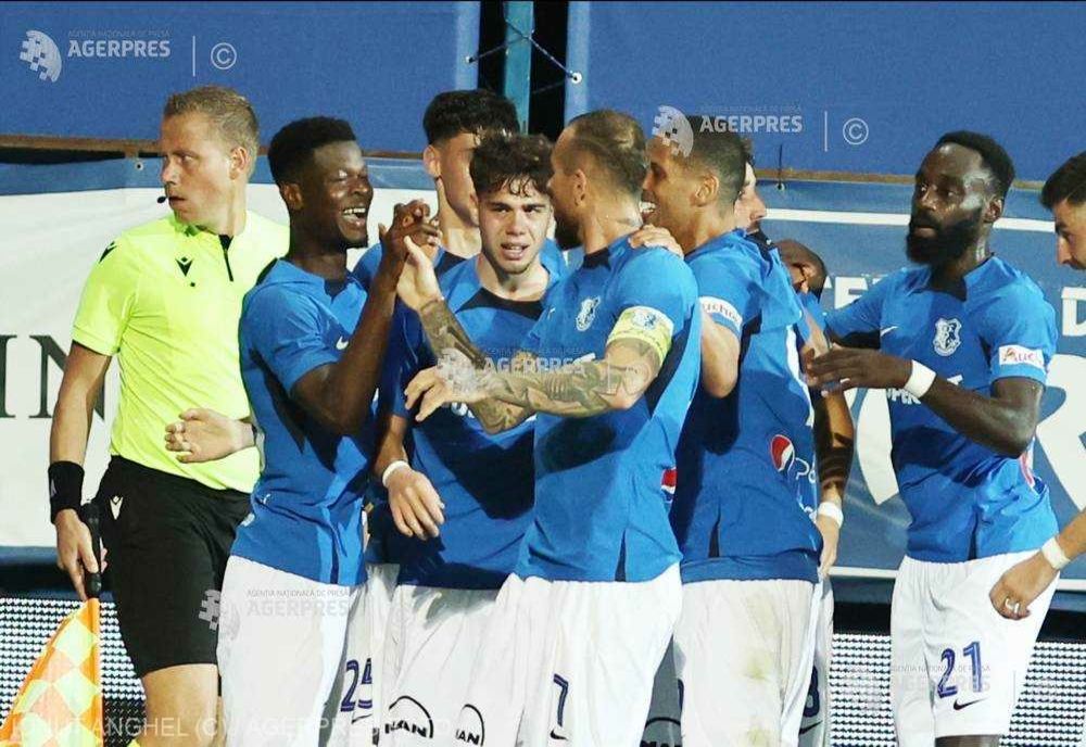 Farul, lovită din plin: două amenzi usturătoare după scandalul creat de suporteri!