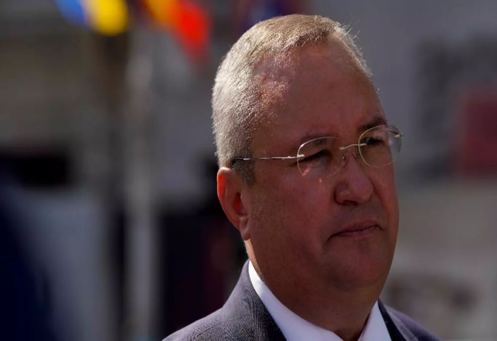 ALEGERI PREZIDENȚIALE 2024. NICOLAE CIUCĂ, PREȘEDINTELE PNL, ÎȘI DEPUNE LA BIROUL ELECTORAL CENTRAL CANDIDATURA: S-AU STRÂNS 1.500.000 DE SEMNĂTURI