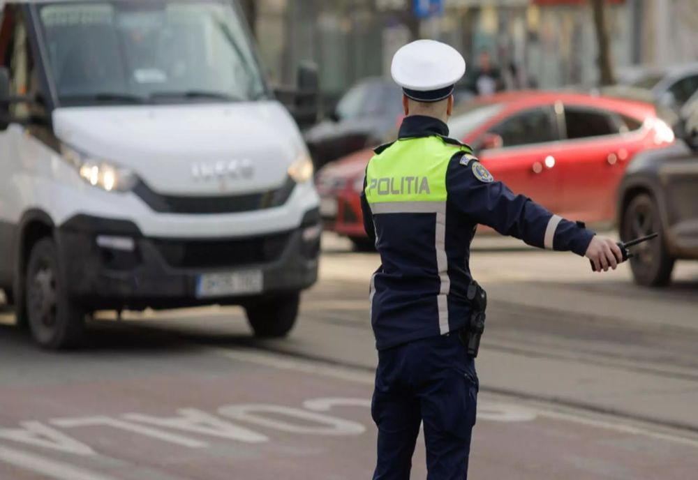 Trafic îngreunat de ceață și ploaie în aproape toată țara