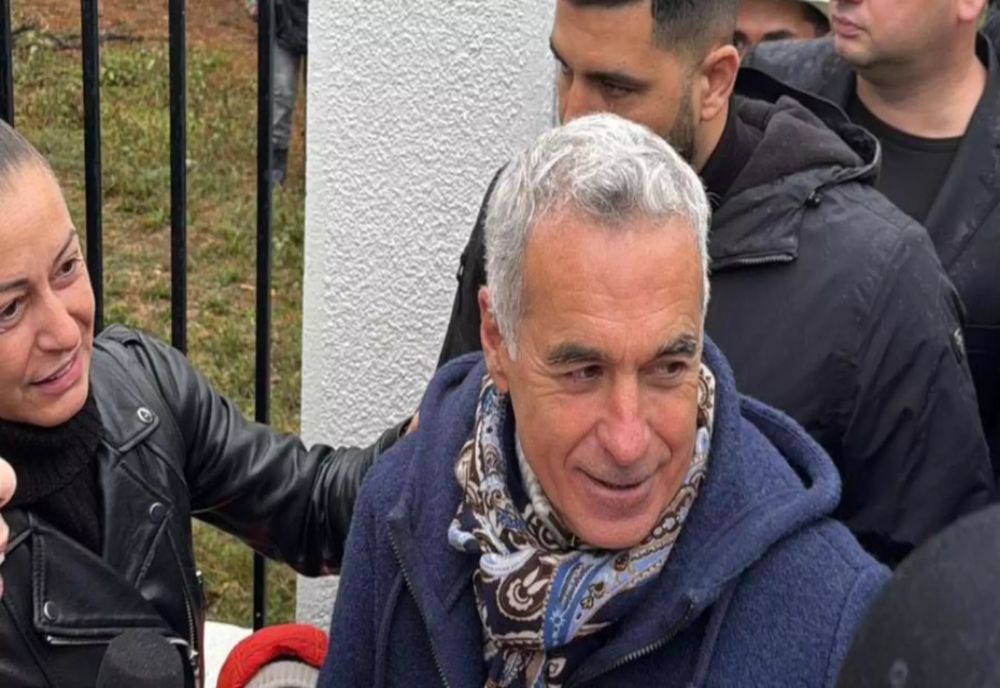 CĂLIN GEORGESCU ÎI DESFIINȚEAZĂ PE LIDERII PUTERII: ” AȚI PIERDUT LUPTA CU ISTORIA! PUNCT! CÂND SE STINGE OMENIA DINTR-O ȚARĂ NU MAI RĂMÂNE NIMIC”