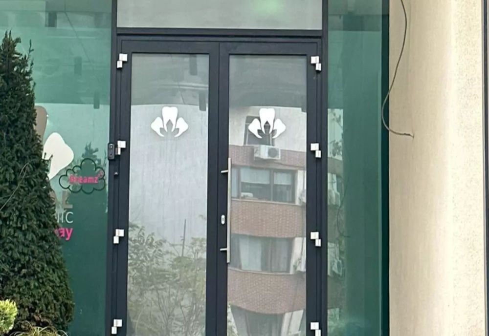 Reacția clinicii stomatologice din București, după moartea fetiței de 2 ani